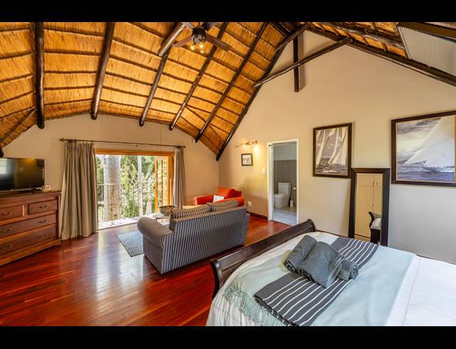 7 BEDROOM HOUSE FOR SALE IN BRYANSTON